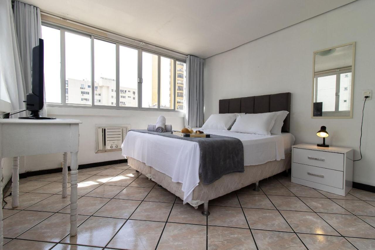 Clr82 - Calcadao, 1 Dorm Climatizado, Garagem Balneario Camboriu