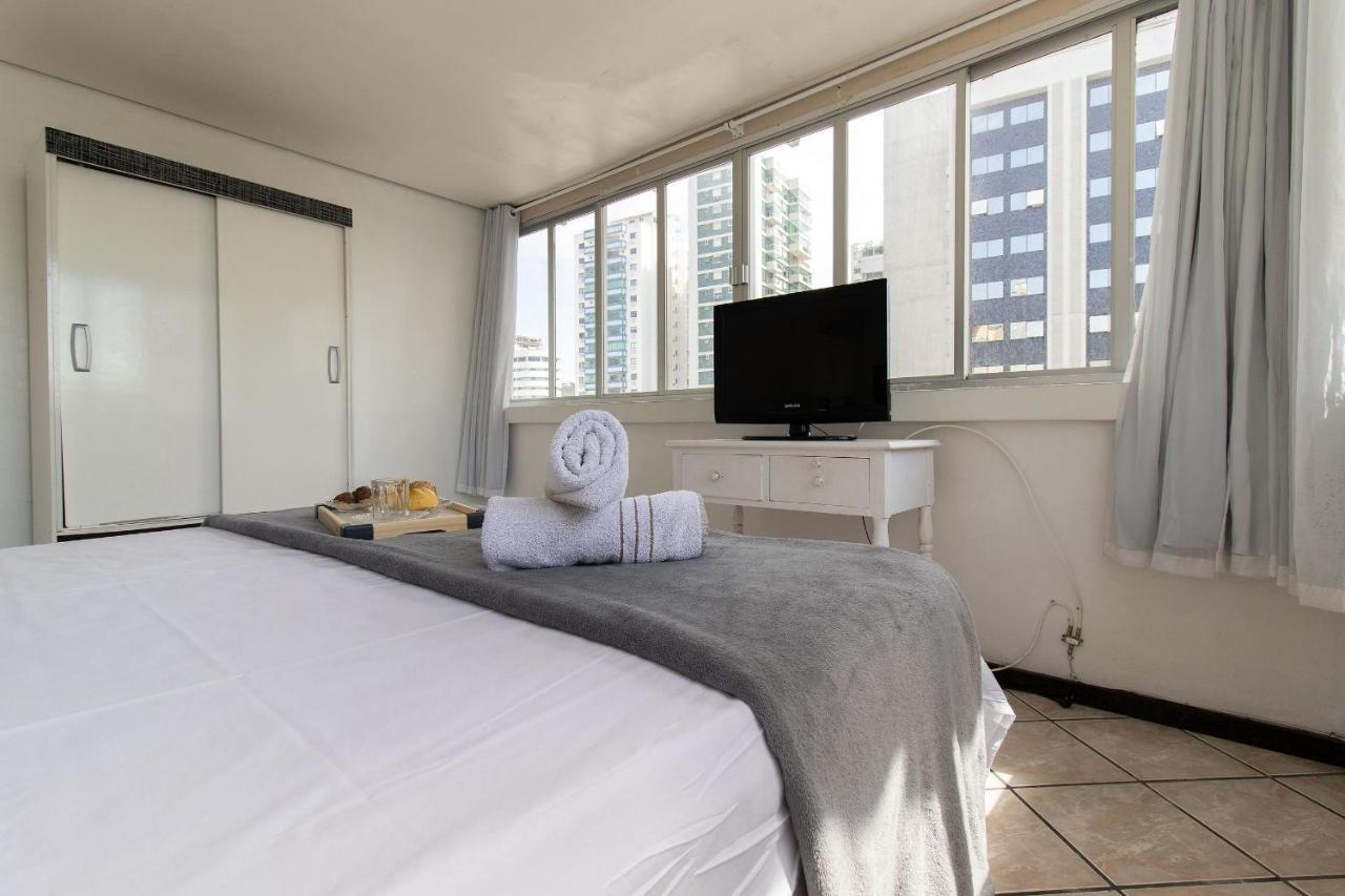 Clr82 - Calcadao, 1 Dorm Climatizado, Garagem * Balneario Camboriu
